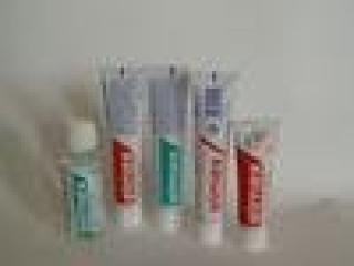 Elmex fogkrémek.jpg